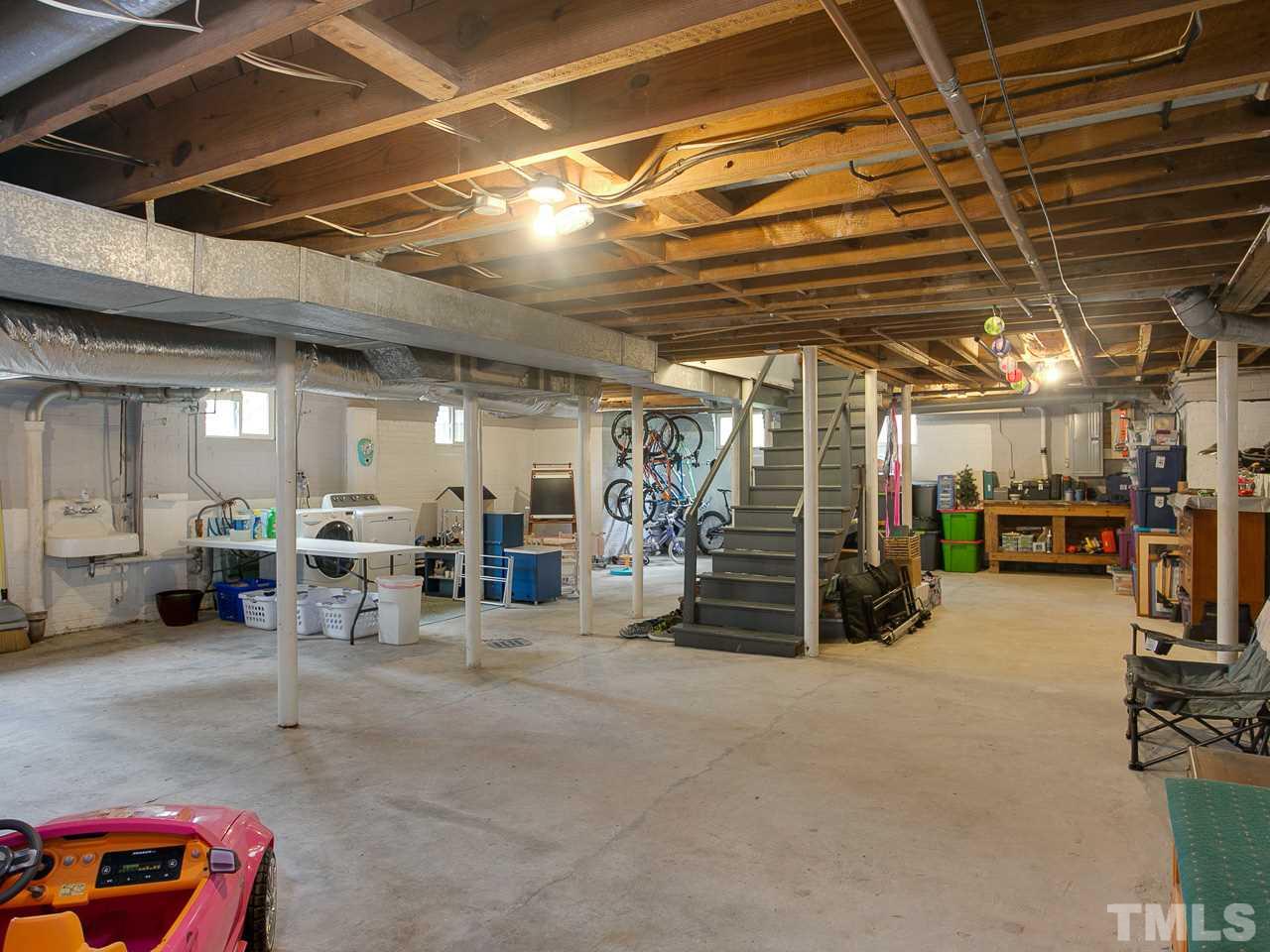 3527 Hope Valley Road Durham, NC 27707 - Photo 19 of 29 Gallery Image 19