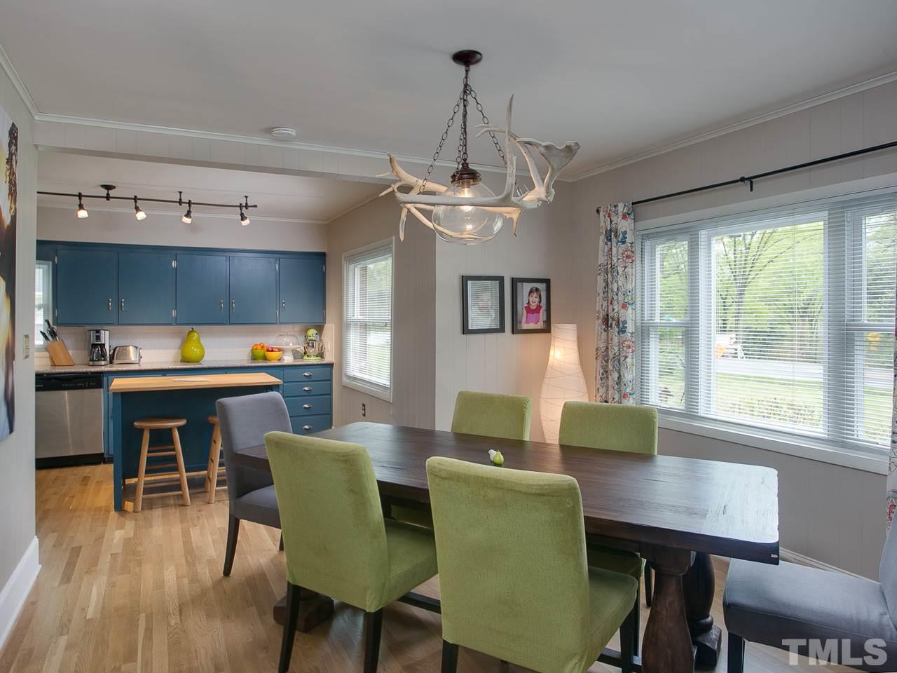 3527 Hope Valley Road Durham, NC 27707 - Photo 5 of 29 Gallery Image 5