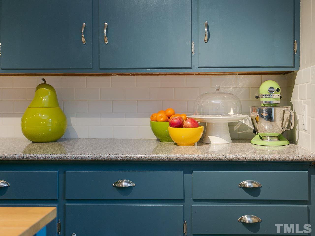 3527 Hope Valley Road Durham, NC 27707 - Photo 9 of 29 Gallery Image 9