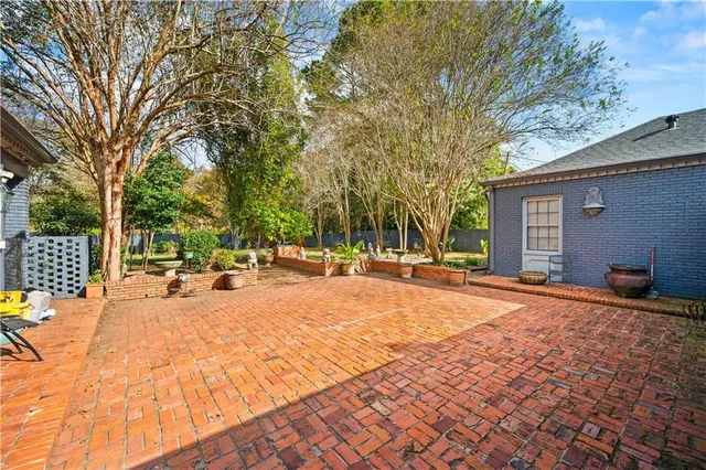 $450,000 | 3803 Pecan Drive, Alexandria, LA 71302