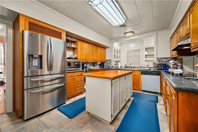 $450,000 | 3803 Pecan Drive, Alexandria, LA 71302