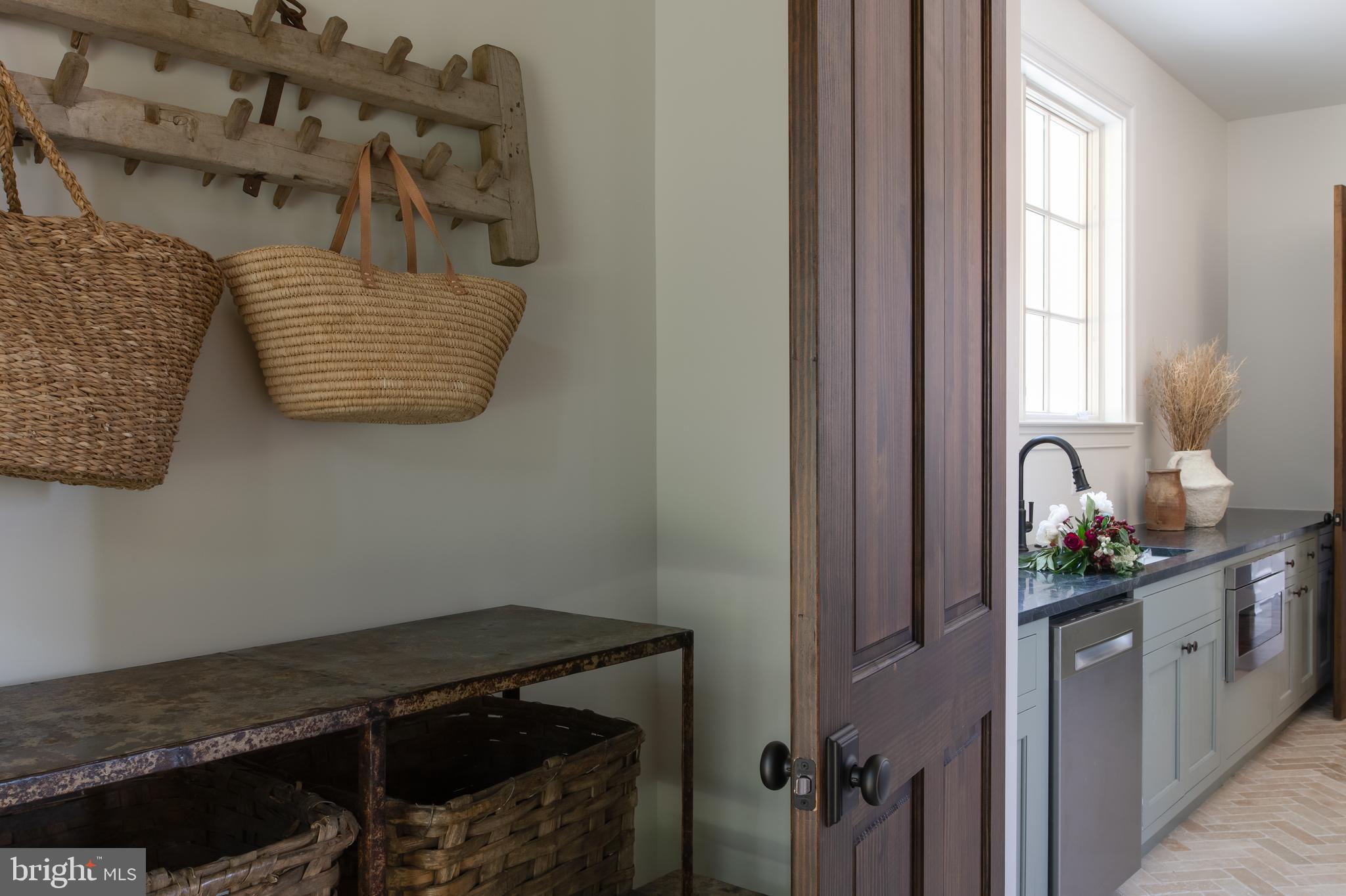 1504 Laburnum Street McLean, VA 22101 - Photo 20 of 86