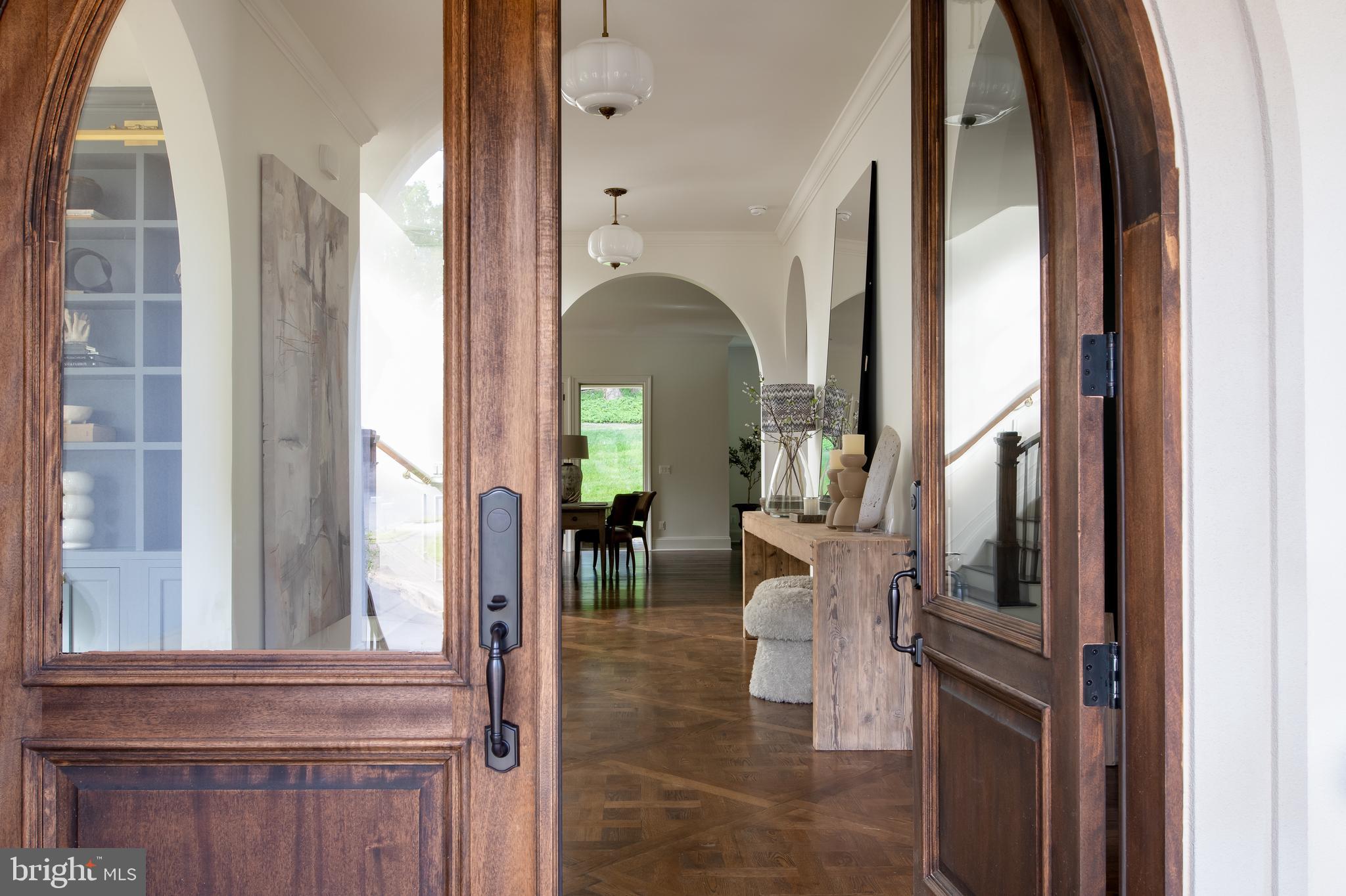 1504 Laburnum Street McLean, VA 22101 - Photo 9 of 86