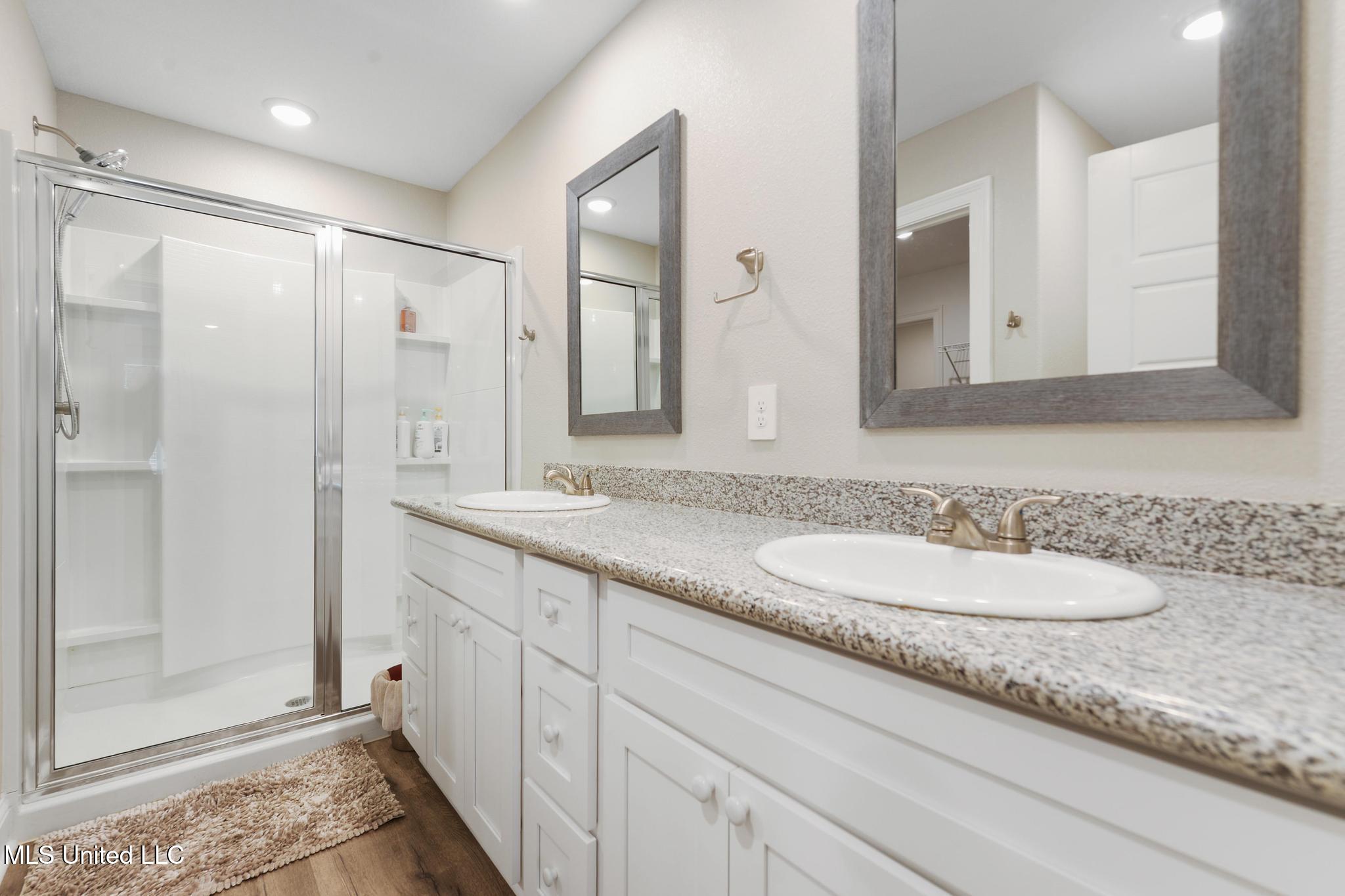 120 Pointe Breeze Way Biloxi, MS 39531 - Photo 14 of 32 013