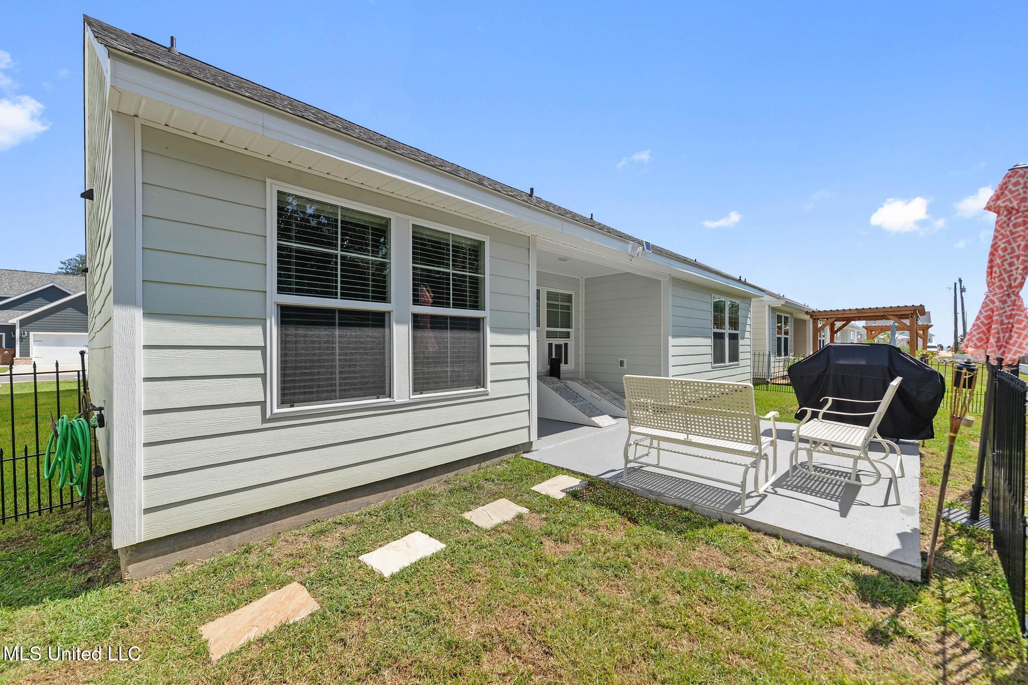 120 Pointe Breeze Way Biloxi, MS 39531 - Photo 23 of 32 022