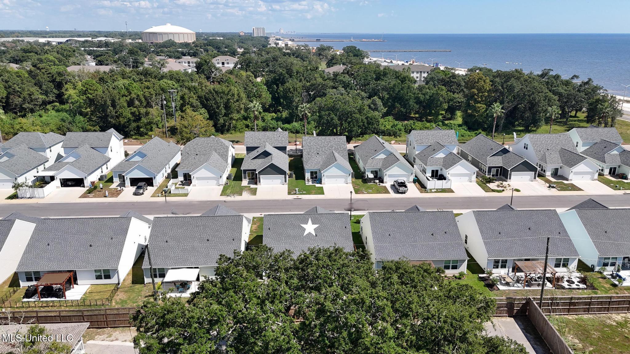 120 Pointe Breeze Way Biloxi, MS 39531 - Photo 28 of 32 028