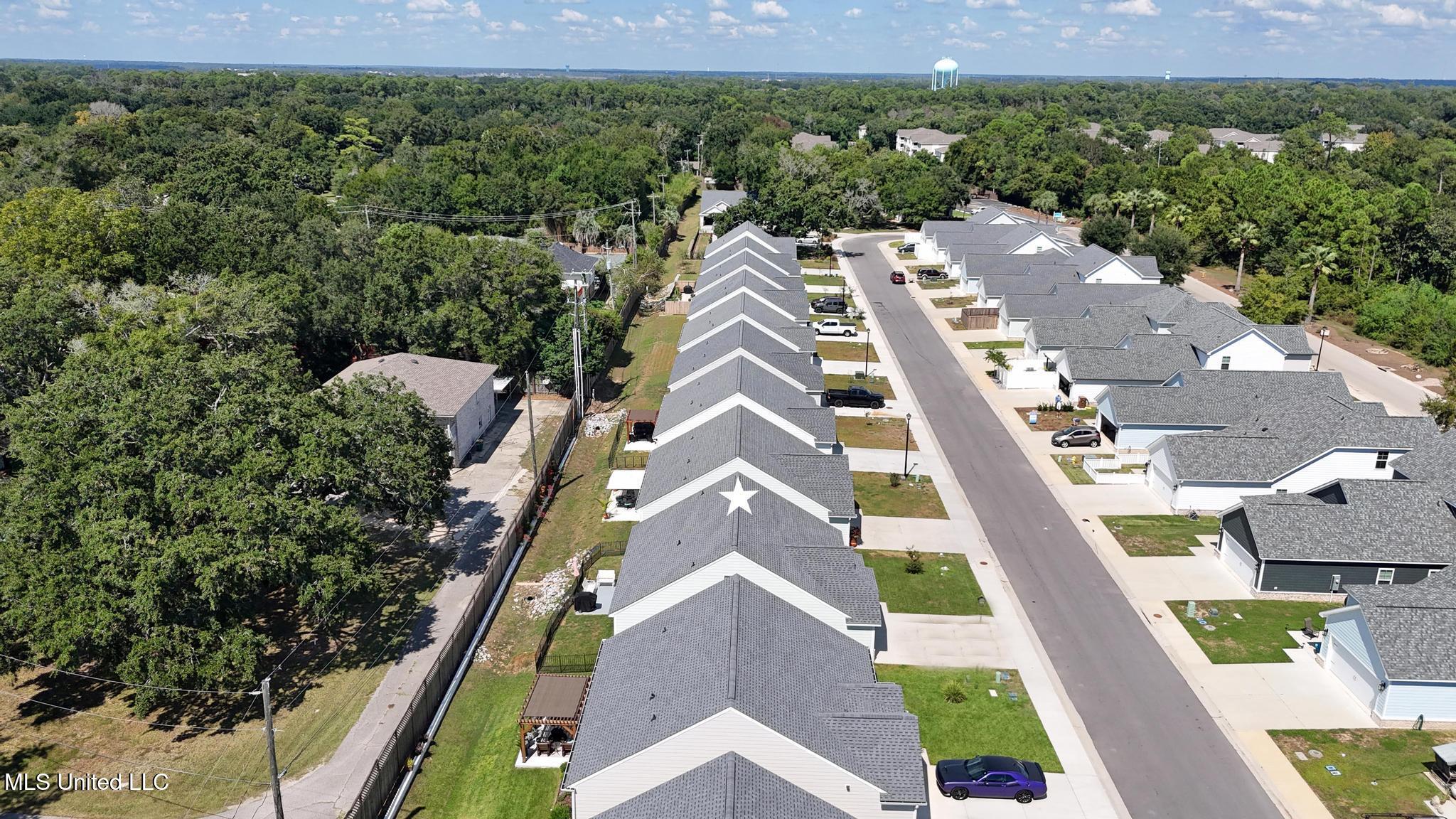 120 Pointe Breeze Way Biloxi, MS 39531 - Photo 30 of 32 030