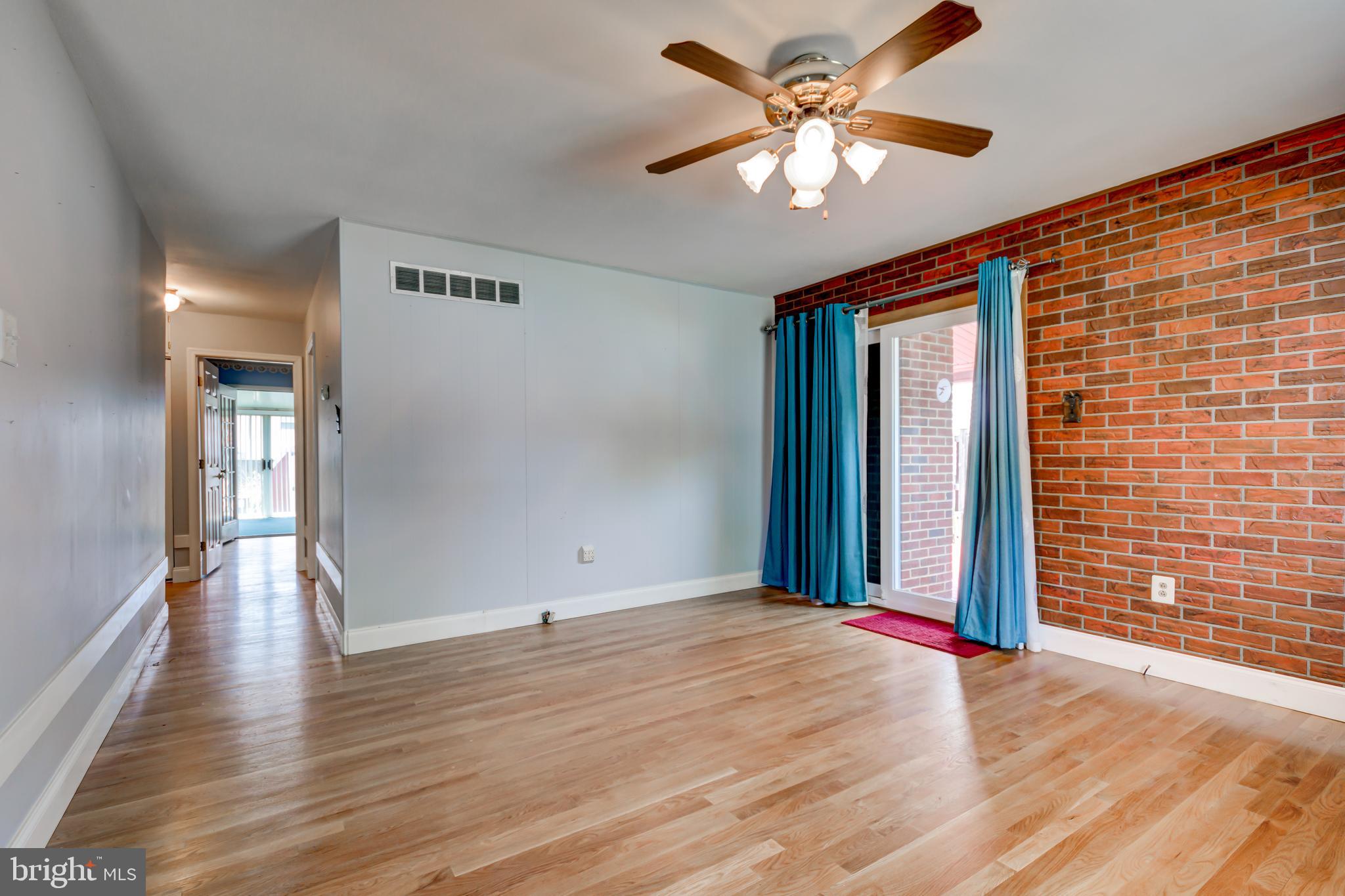8586 Creek Road Pasadena, MD 21122 - Photo 11 of 38 Gallery Image 11