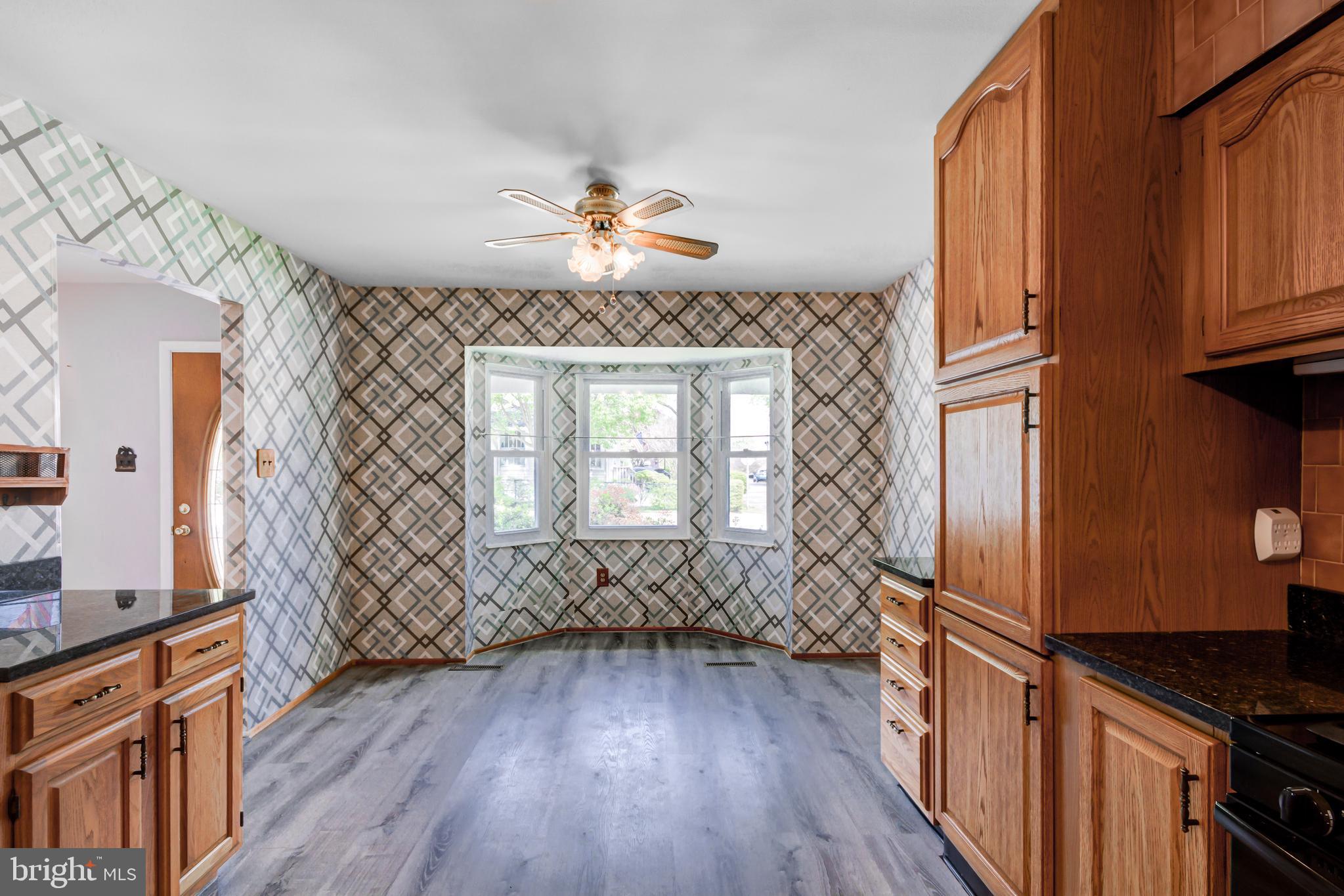 8586 Creek Road Pasadena, MD 21122 - Photo 12 of 38 Gallery Image 12