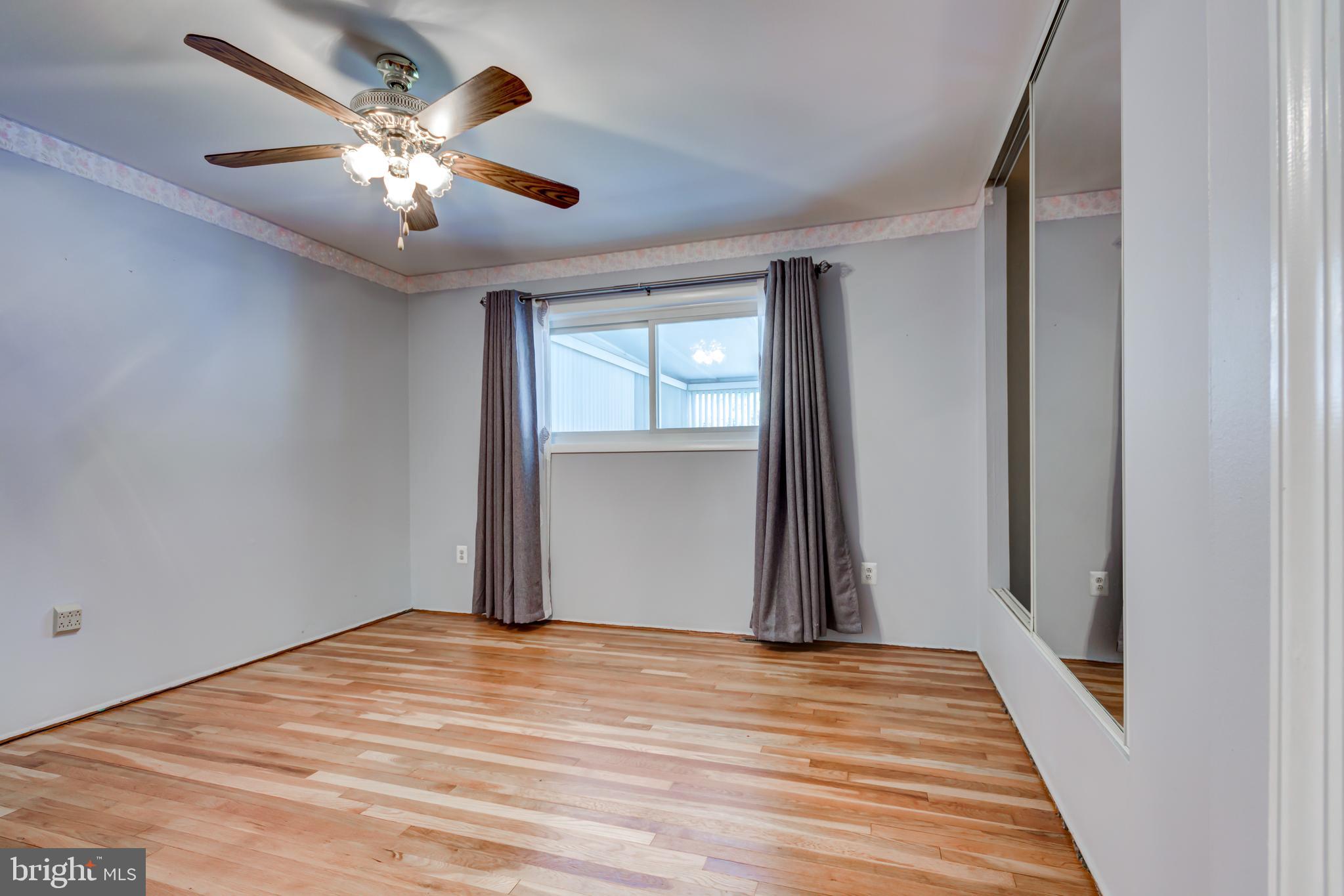 8586 Creek Road Pasadena, MD 21122 - Photo 16 of 38 Gallery Image 16