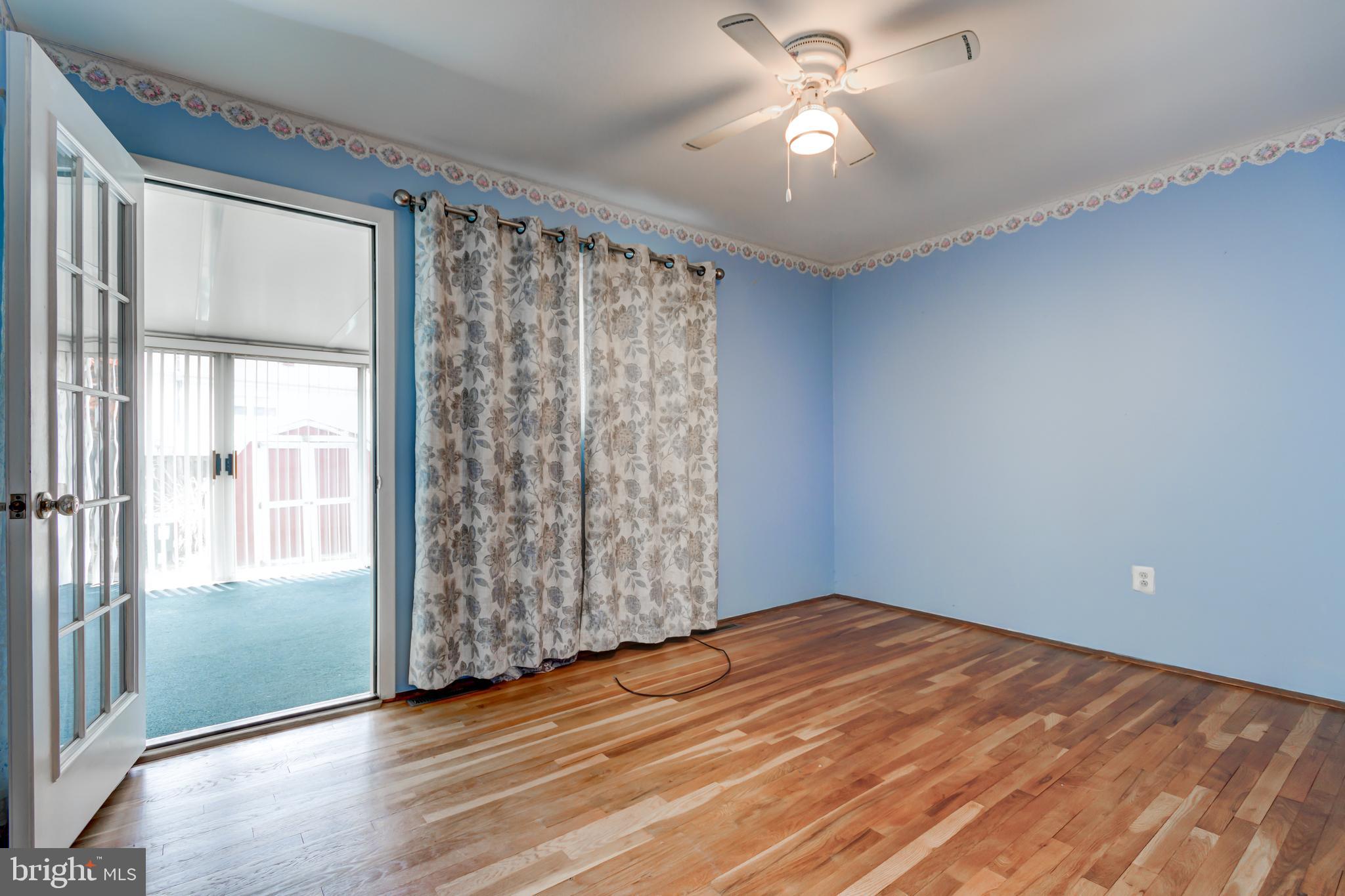 8586 Creek Road Pasadena, MD 21122 - Photo 21 of 38 Gallery Image 21
