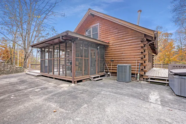 $425,000 | 106 Tar Kiln Road, Jasper, TN 37347