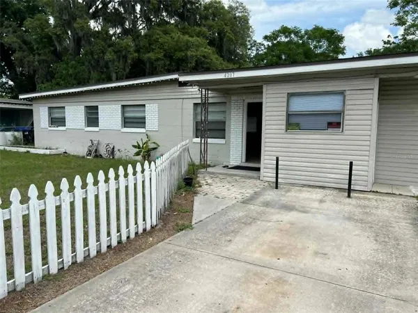 $2,000 | 4207 Meadowbrook Avenue, Orlando, FL 32808