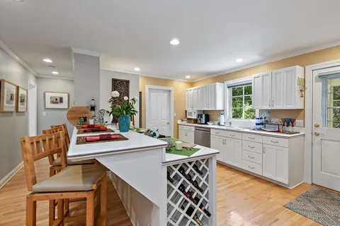 $525,000 | 318 Washington Street, Dundee, IL 60118