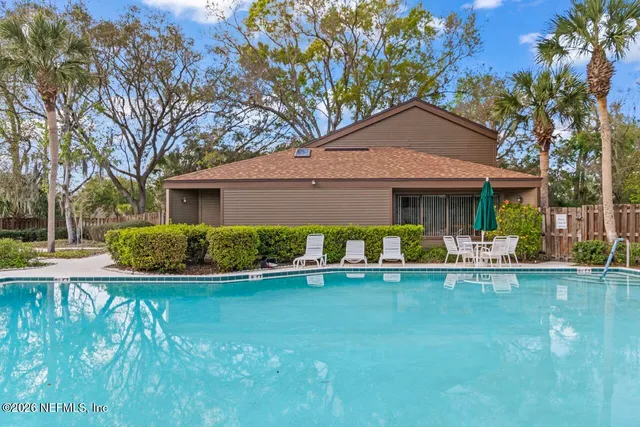 $187,990 | 31 Oxford Lane, Palm Coast, FL 32137