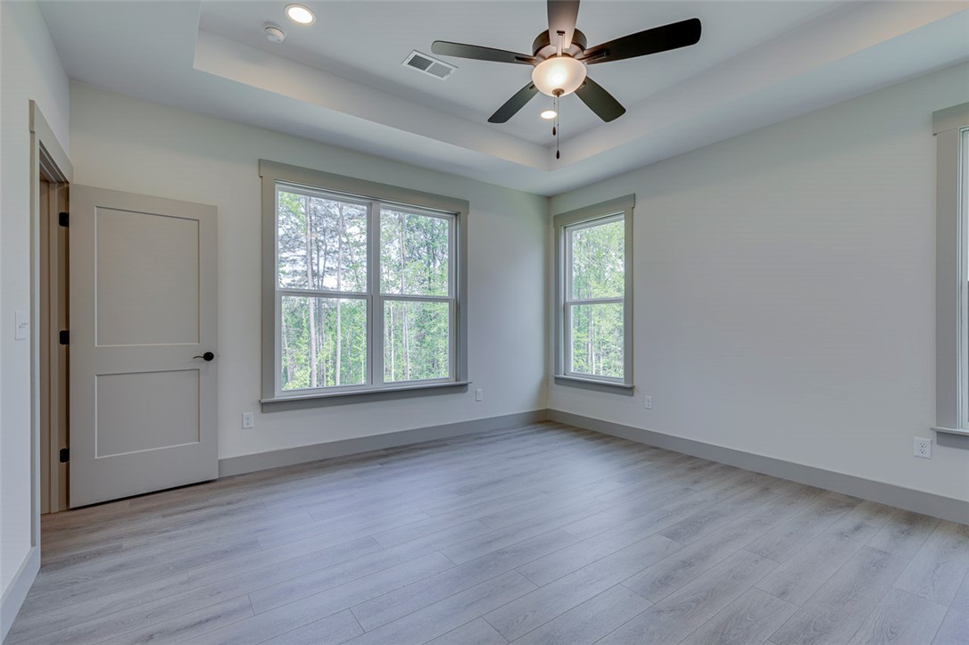 121 Hideaway Lane Easley, SC 29640 - Photo 30 of 50
