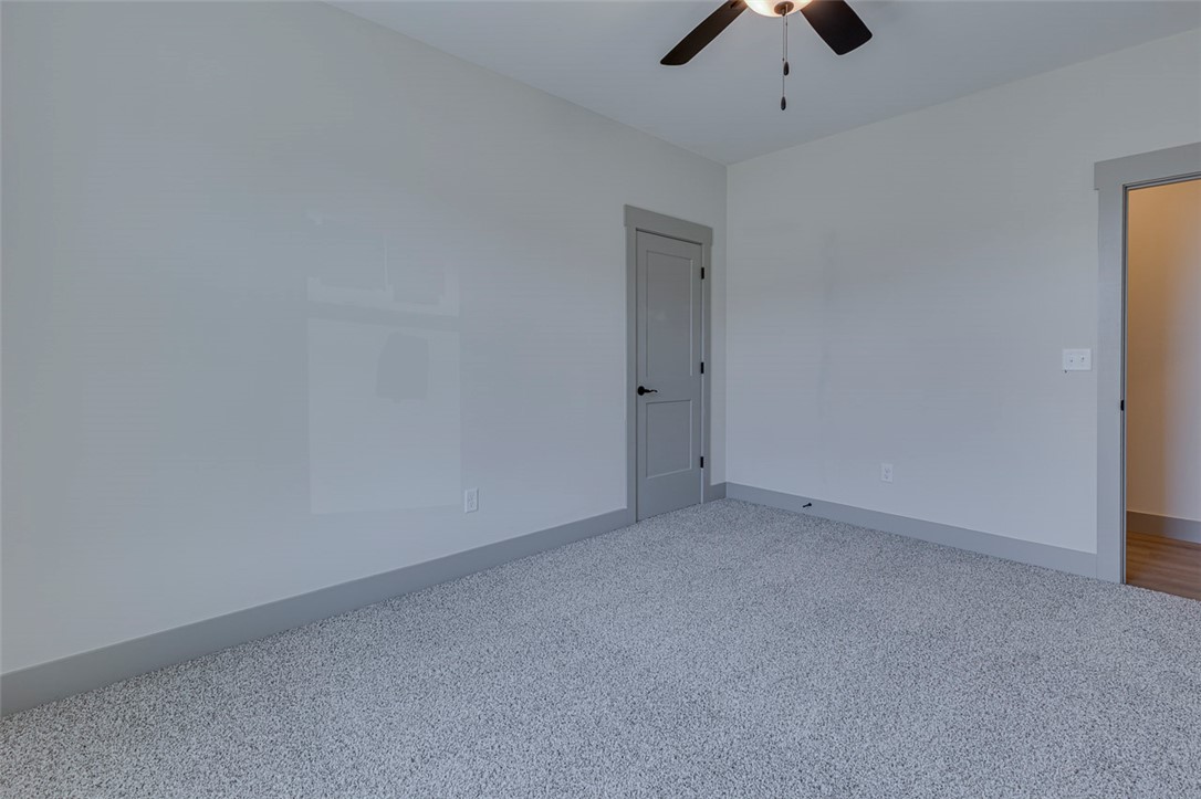 121 Hideaway Lane Easley, SC 29640 - Photo 8 of 50