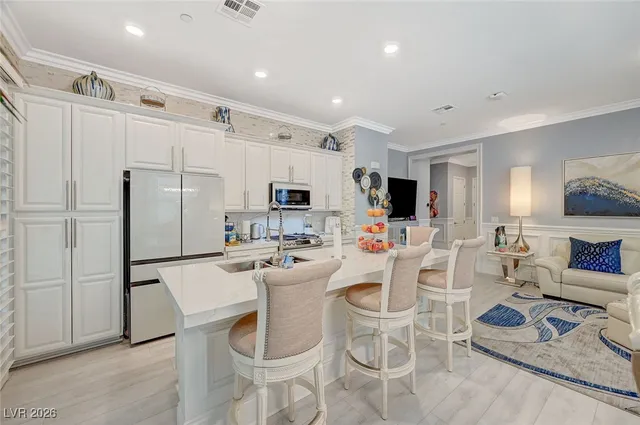 $2,275 | 762 Praire Plume Street, Henderson, NV 89011