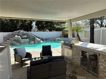 $835,000 | 855 Viewtop Circle, Corona, CA 92881