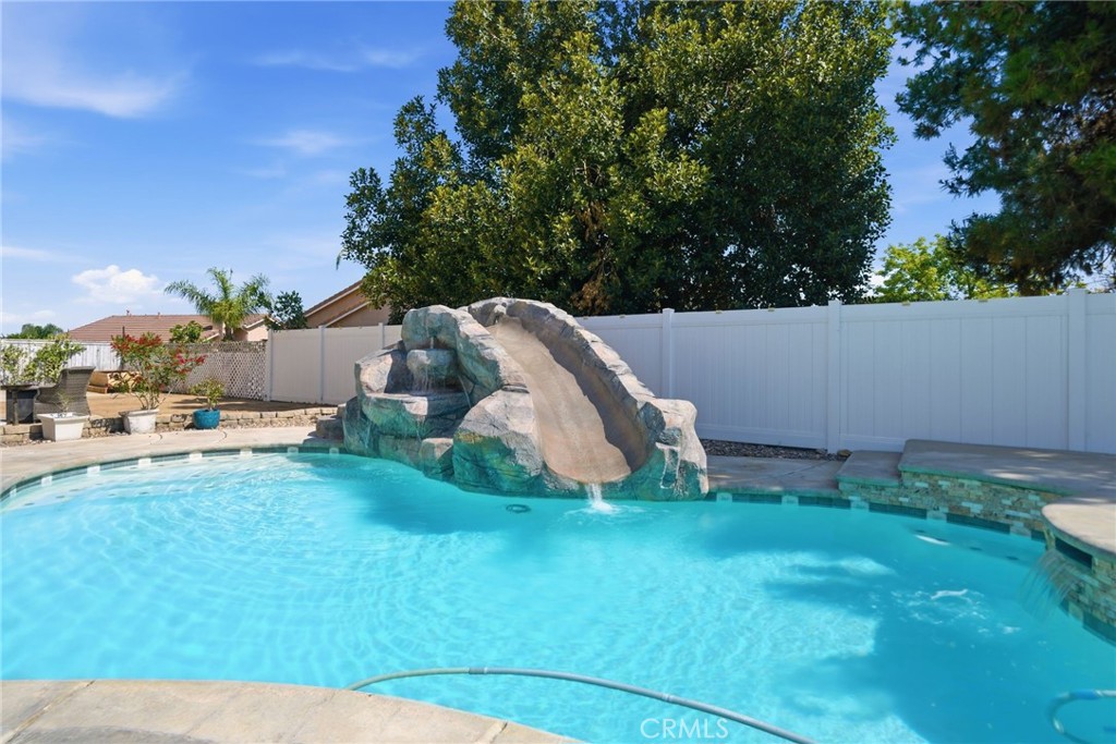 855 Viewtop Circle Corona, CA 92881 - Photo 29 of 52 a view of a backyard