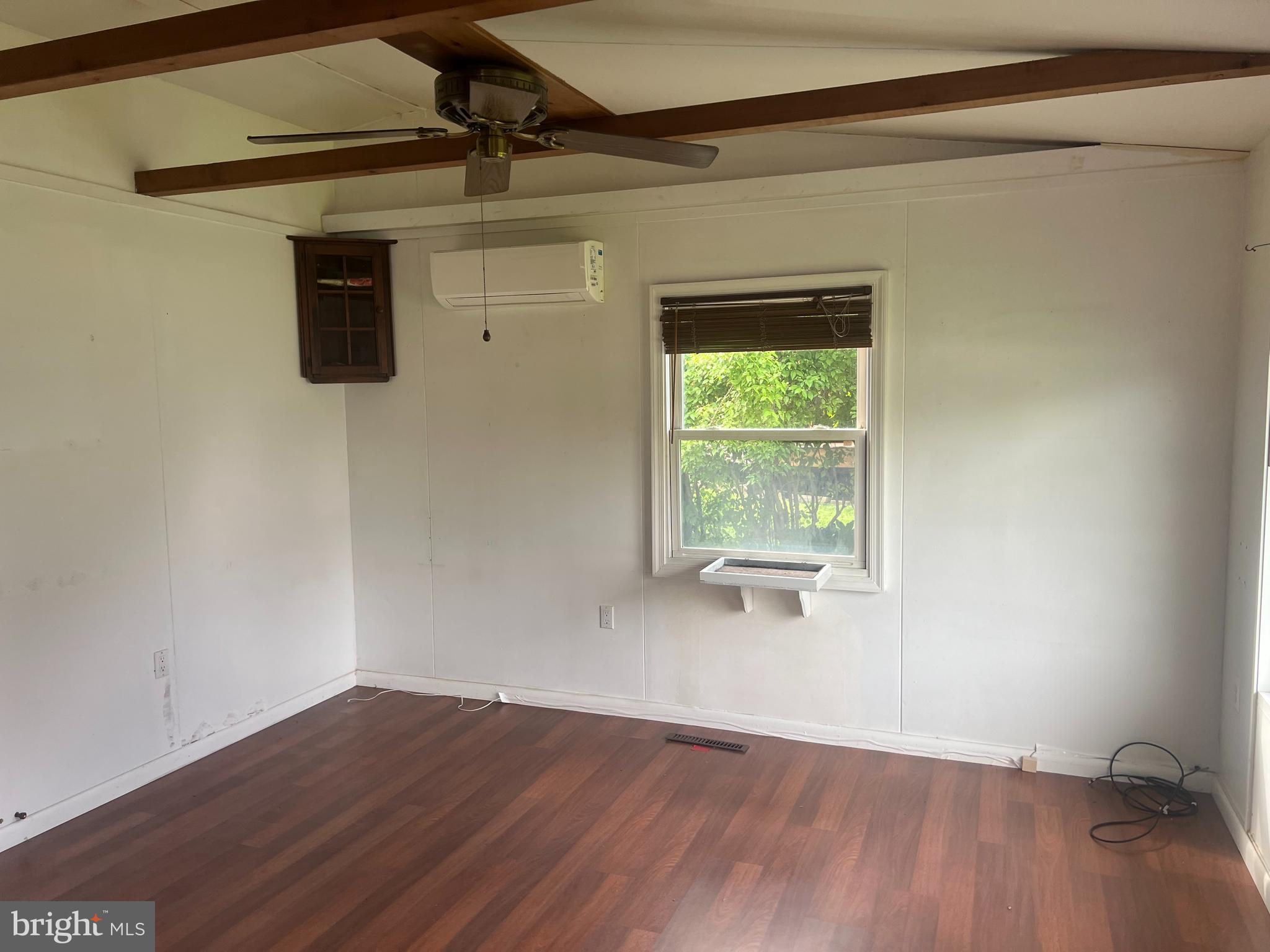 1531 Carpenters Point Road Perryville, MD 21903 - Photo 7 of 13 Living room