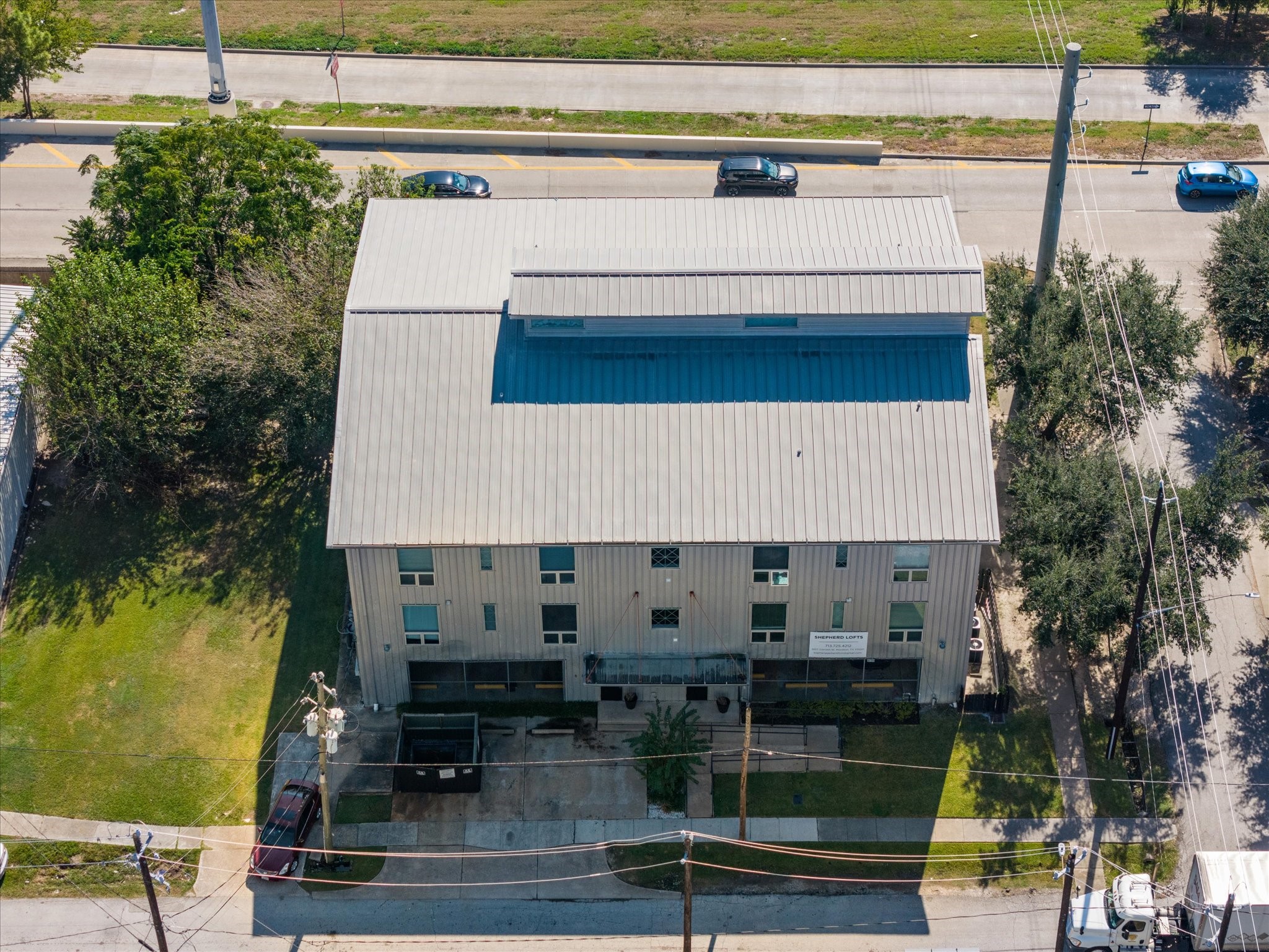 5017 Cornish Street Houston, TX 77007 - Photo 3 of 34 Ariel view 1
