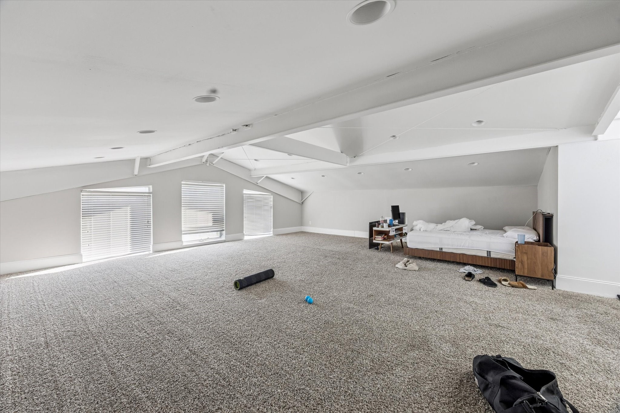 5017 Cornish Street Houston, TX 77007 - Photo 33 of 34 2/2 Unit-2nd floor, occupied