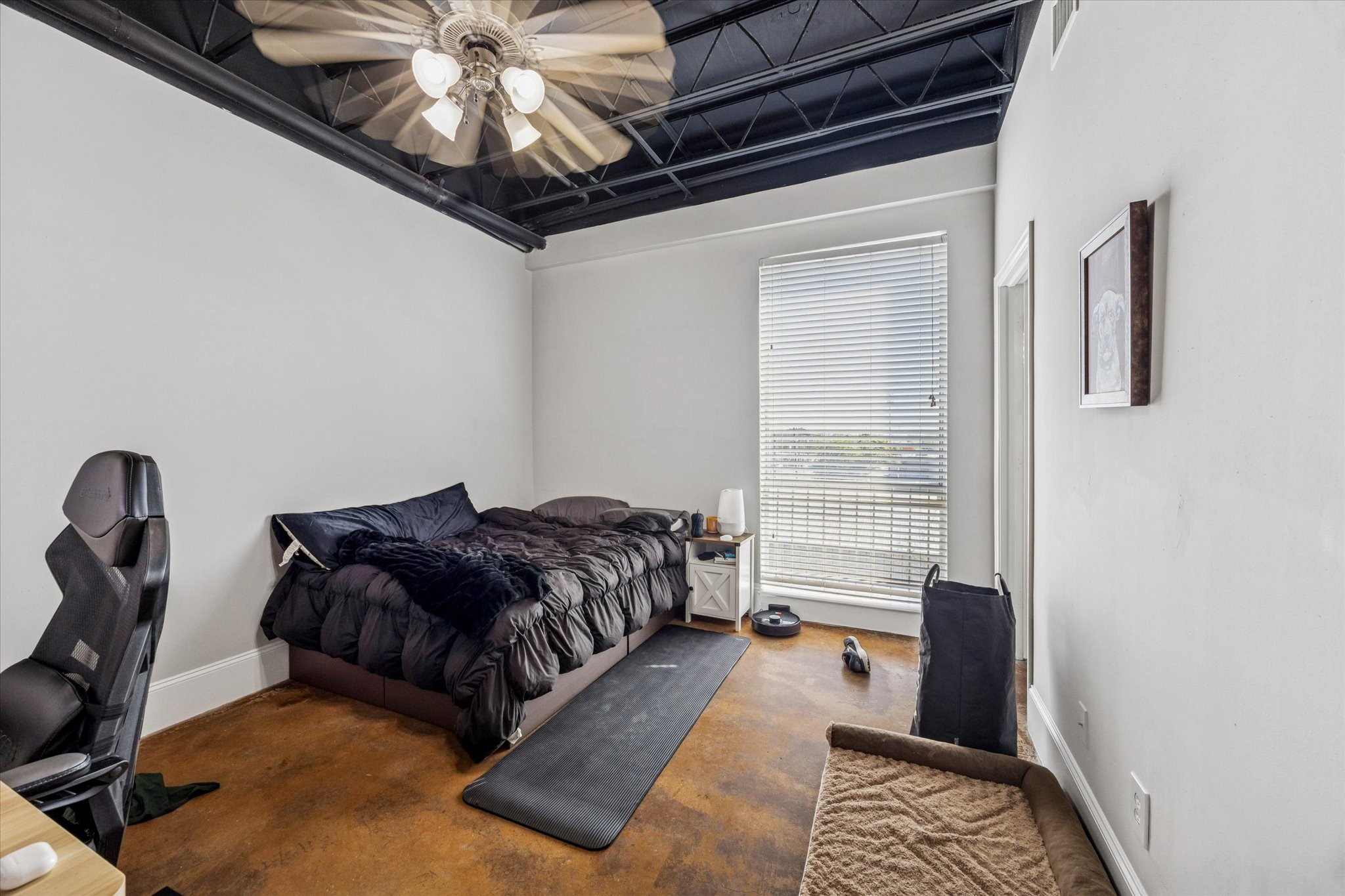 5017 Cornish Street Houston, TX 77007 - Photo 34 of 34 2/2 Unit-1st floor bedroom-occupied