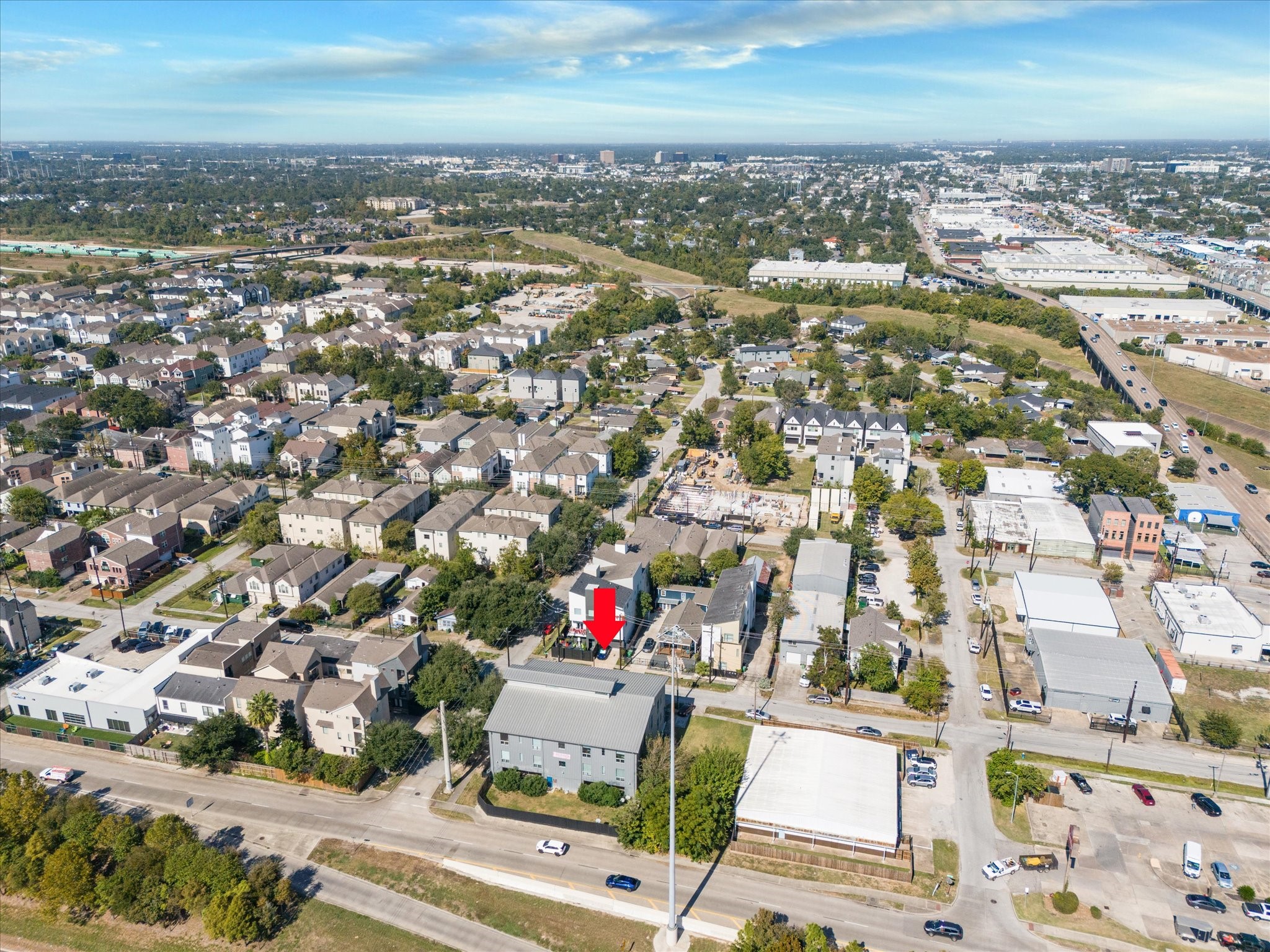 5017 Cornish Street Houston, TX 77007 - Photo 4 of 34 Ariel 2