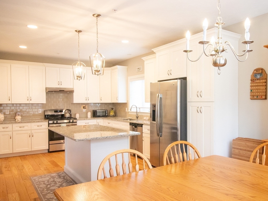168 Brookview Road, Unit 168 Franklin, MA 02038 - Photo 6 of 38 Gallery Image 6