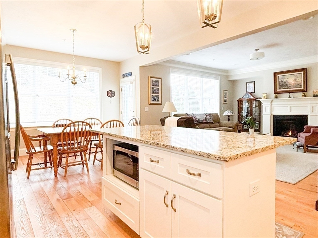 168 Brookview Road, Unit 168 Franklin, MA 02038 - Photo 7 of 38 Gallery Image 7