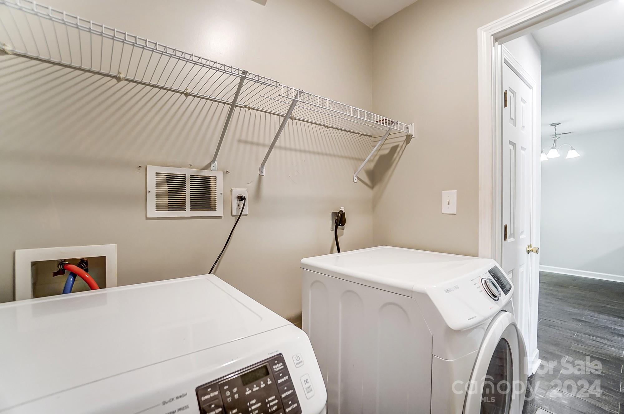 741 Waterfall Way Clover, SC 29710 - Photo 17 of 26 Gallery Image 17