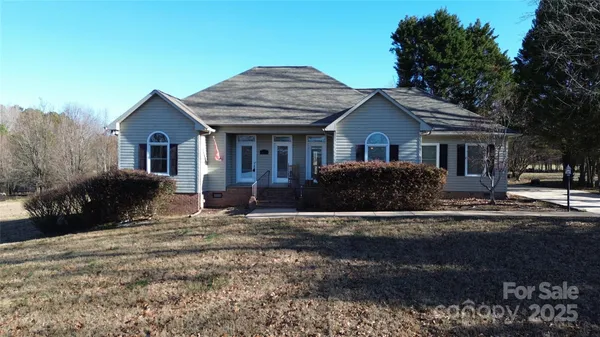 $380,000 | 137 North Shore Drive, Cherryville, NC 28021