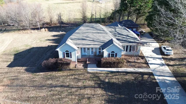 $384,900 | 137 North Shore Drive, Cherryville, NC 28021