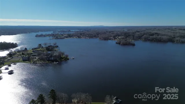 $384,900 | 137 North Shore Drive, Cherryville, NC 28021