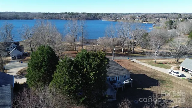 $384,900 | 137 North Shore Drive, Cherryville, NC 28021