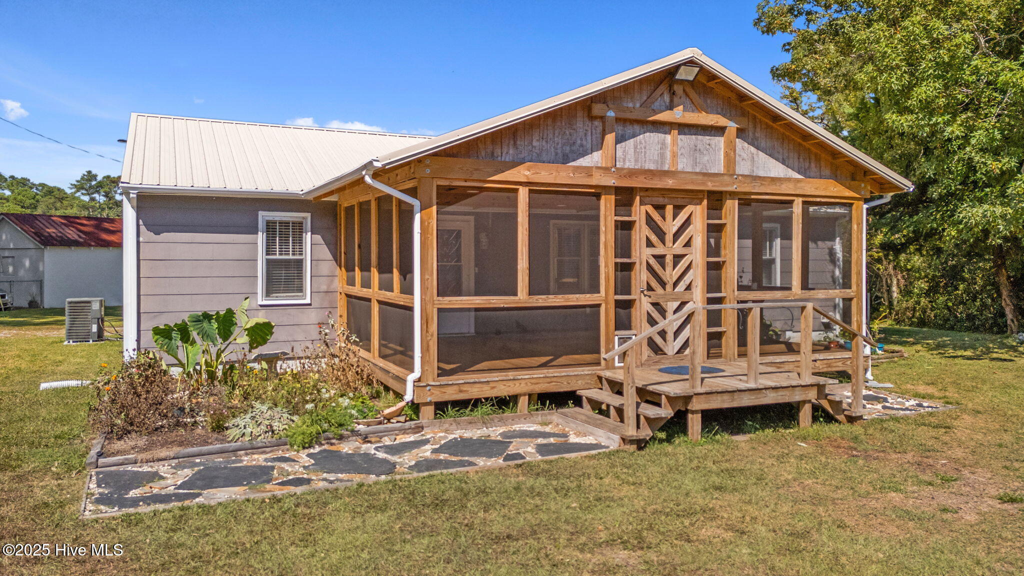 376 Shell Road Atlantic, NC 28511 - Photo 1 of 49 Exterior Back