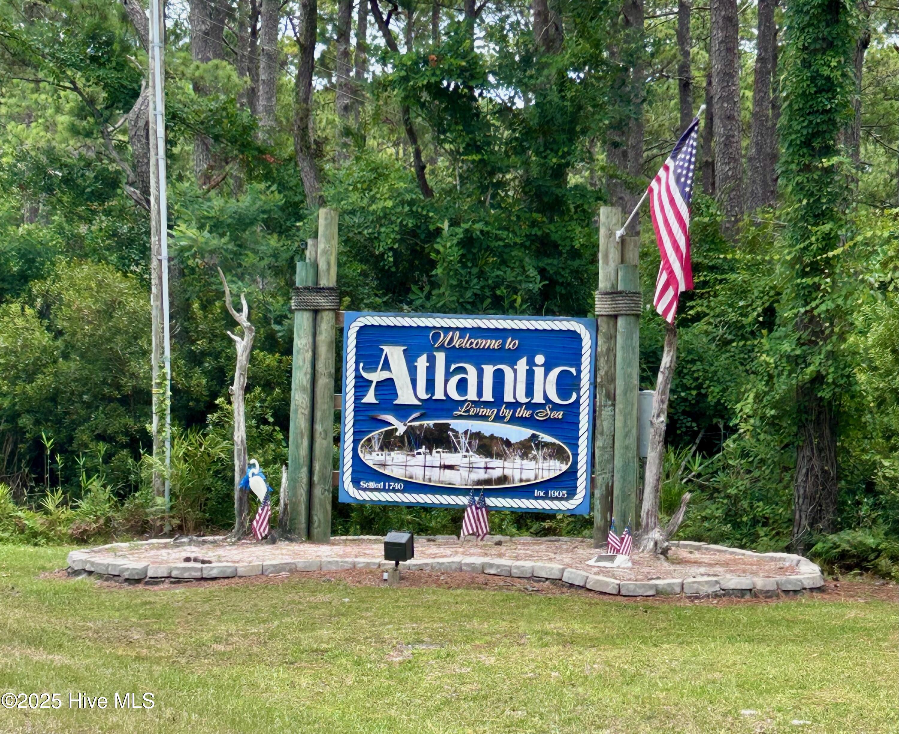 376 Shell Road Atlantic, NC 28511 - Photo 3 of 49 Beautiful Town of Atlantic!