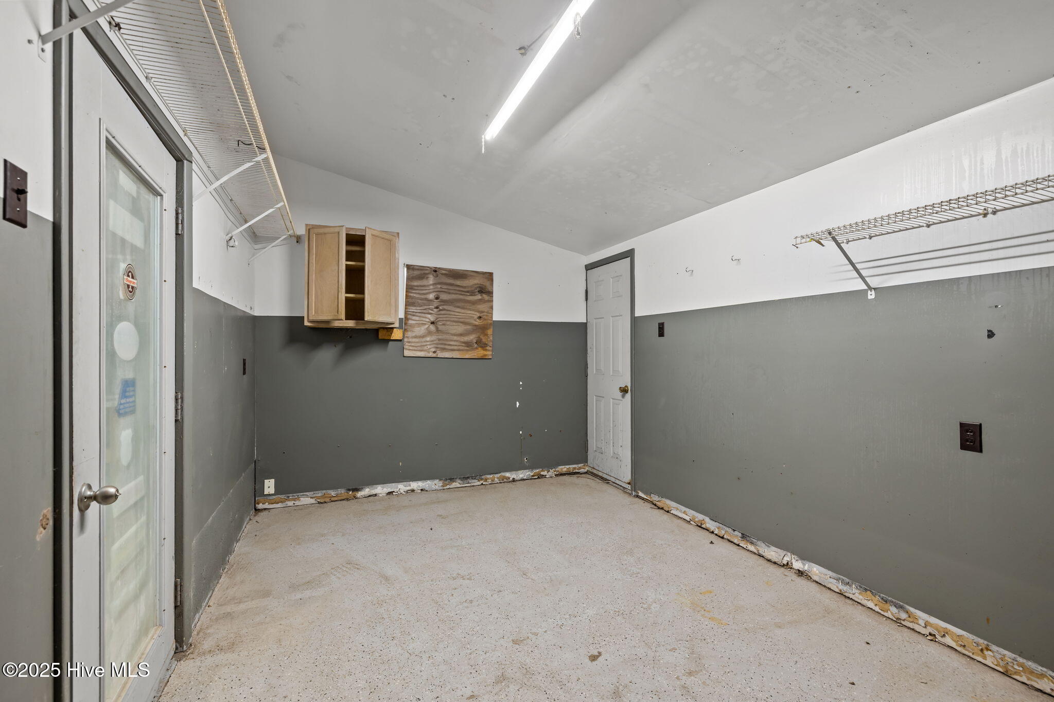 376 Shell Road Atlantic, NC 28511 - Photo 37 of 49 Shop office area.