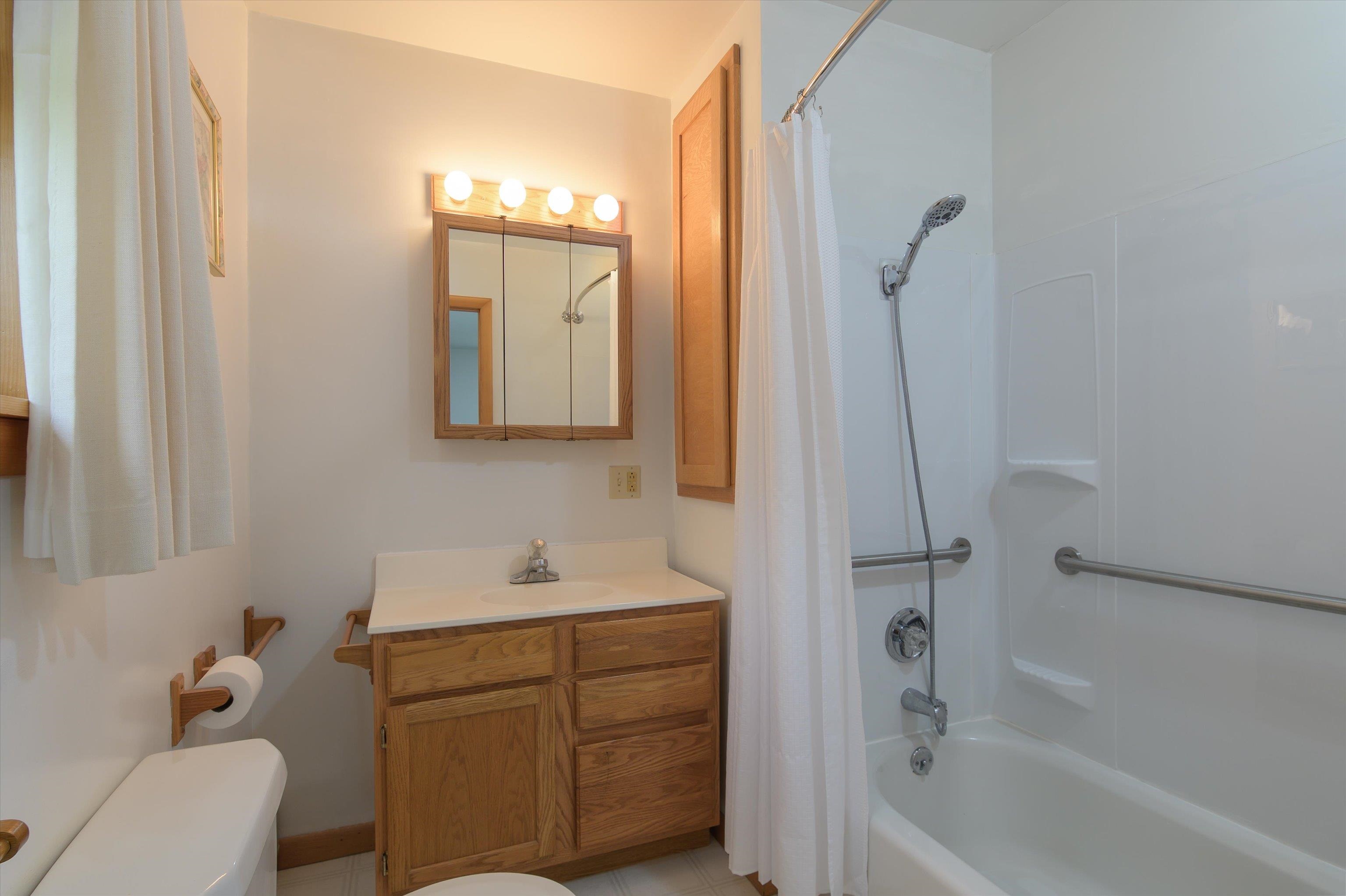31 Northfield Drive Springfield, VT 05150 - Photo 30 of 41