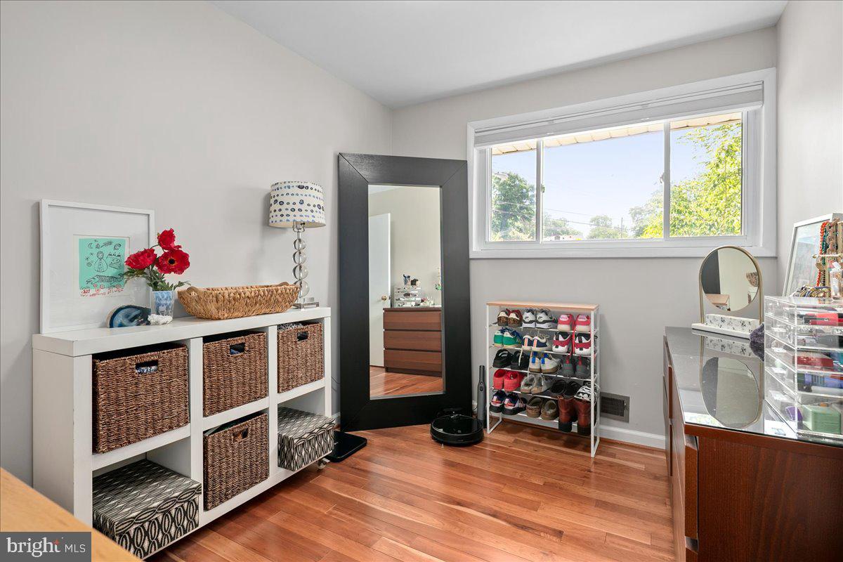 2921 Kingswell Court Silver Spring, MD 20902 - Photo 20 of 34