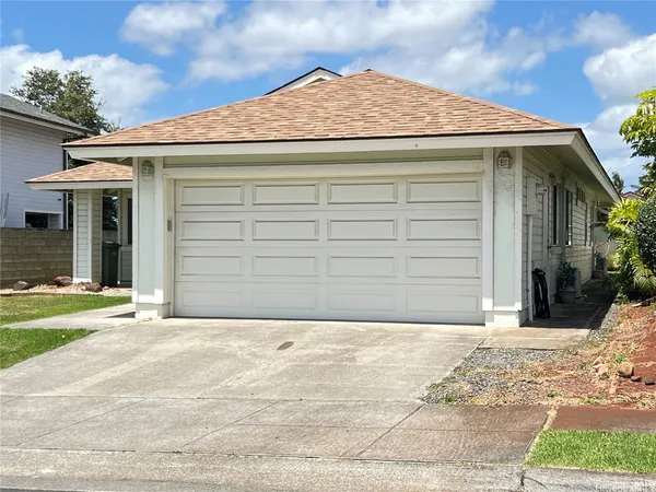 $3,550 | 94-1021 Kaamea Street, Waipahu, HI 96797