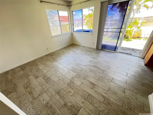 $3,550 | 94-1021 Kaamea Street, Waipahu, HI 96797