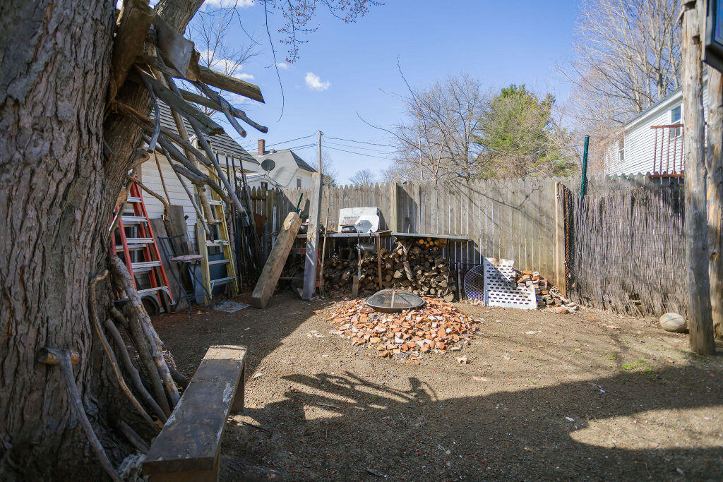 140 Maple Avenue Farmington, ME 04938 - Photo 44 of 63 taylor-kaminsky-photo-42