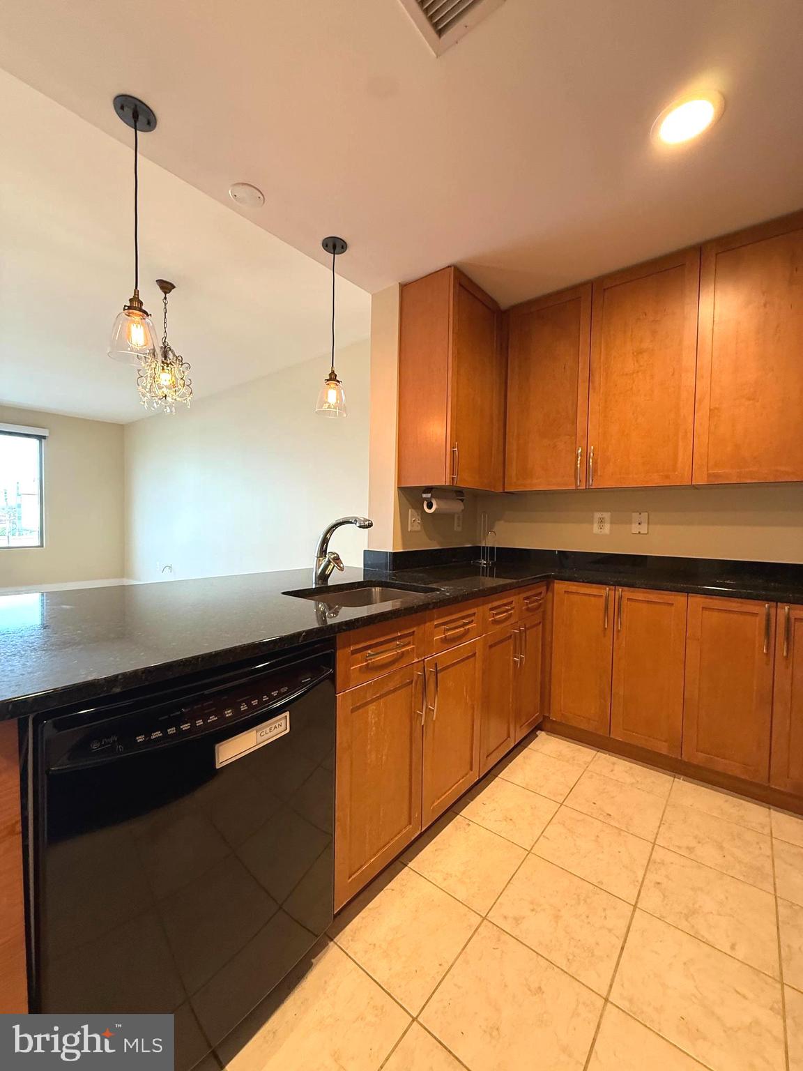 4101 Albemarle Street Northwest, Unit 321 Washington, DC 20016 - Photo 6 of 18