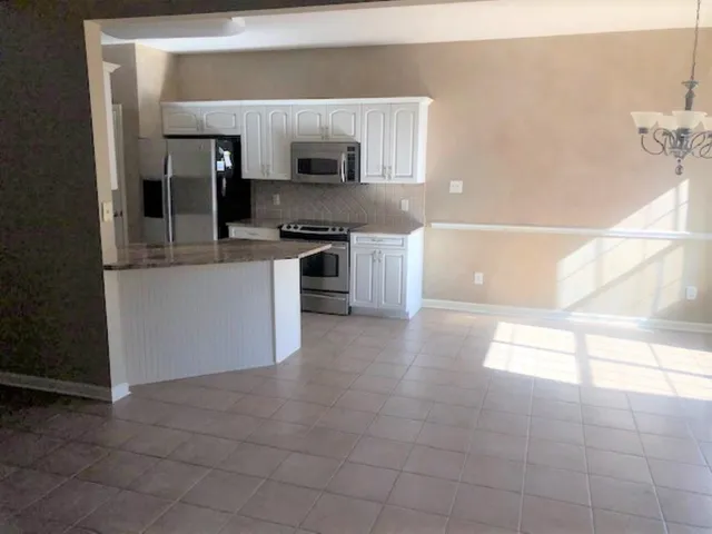 $2,475 | 9291 North Fairmont Circle, Collierville, TN 38017