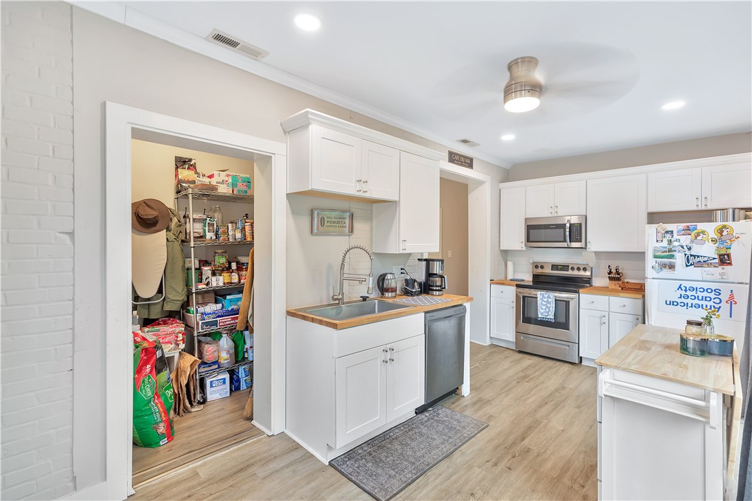 406 Cunningham Drive Anderson, SC 29624 - Photo 18 of 35