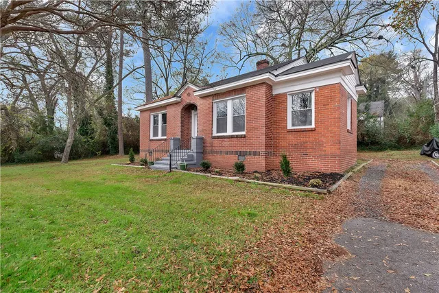 $225,000 | 406 Cunningham Drive, Anderson, SC 29624