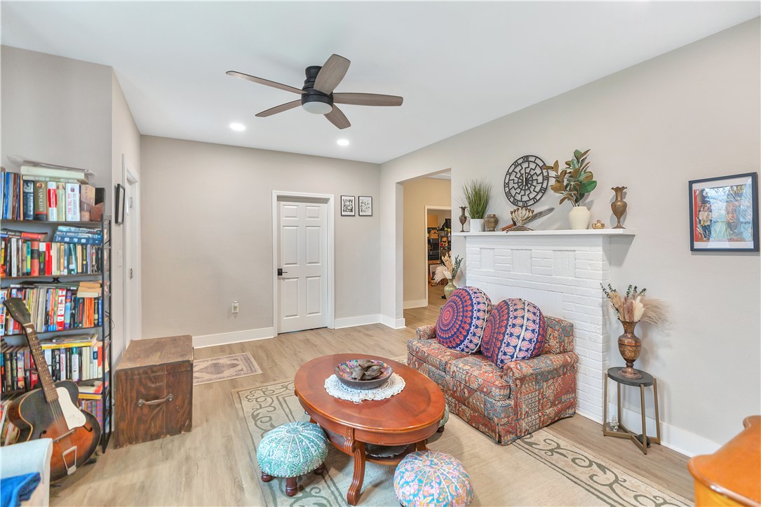 406 Cunningham Drive Anderson, SC 29624 - Photo 6 of 35