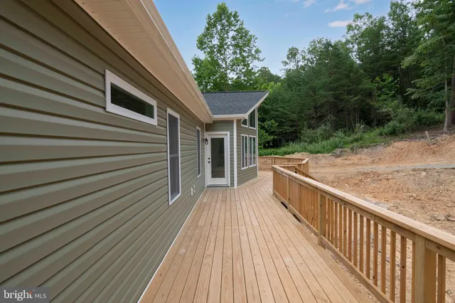 $509,900 | 19 Highridge Road, Front Royal, VA 22630